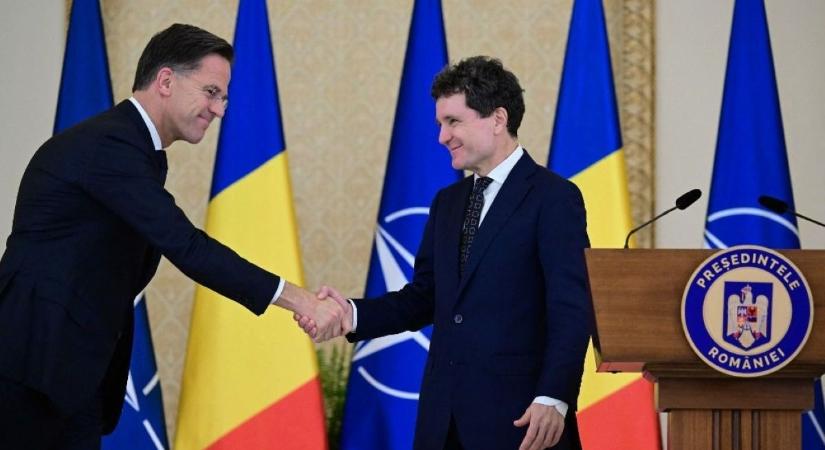 Személyesen a NATO-főtitkár nyugtatta meg a románokat: „Éberségünk nem lankad”