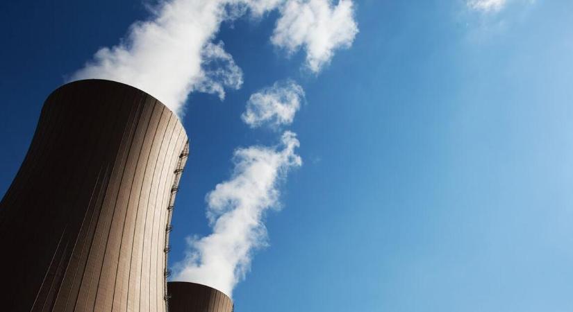 Már a betont is önthetik Pakson? Megszerzett egy engedélyt az orosz cég