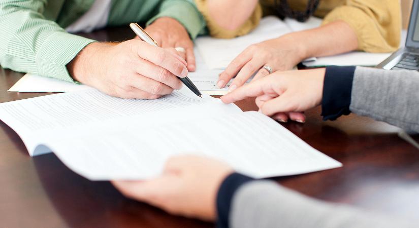 Elképesztő, mennyire hiszünk a szerencsében, amikor az anyagi biztonságunk a tét