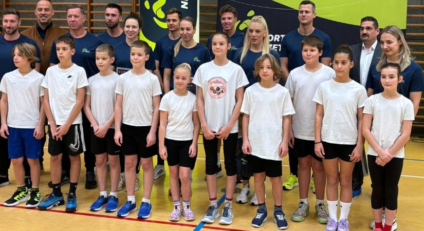 Rendhagyó testnevelés óra: megnéztük, hogyan teljesítenek a magyar világklasszisok az iskolában (VIDEÓ)