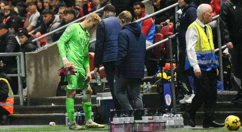 Tóth Balázs kidőlt, vakarhatja a fejét Marco Rossi