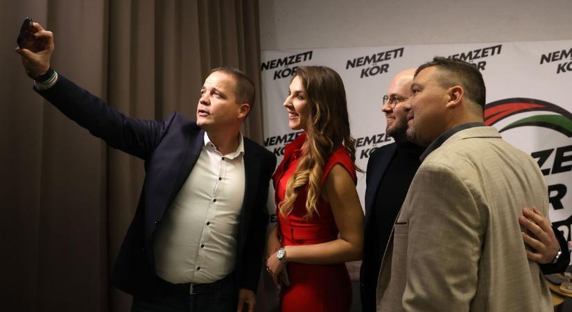 Siófokon kezdődött az országjárás – elindult a Nemzeti Kör Roadshow, az adatszivárgási botrány is szóba került