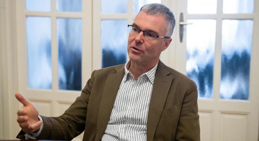 Közpénzből magánvagyon: Orbánék újraírják, mi számít bűnnek Magyarországon