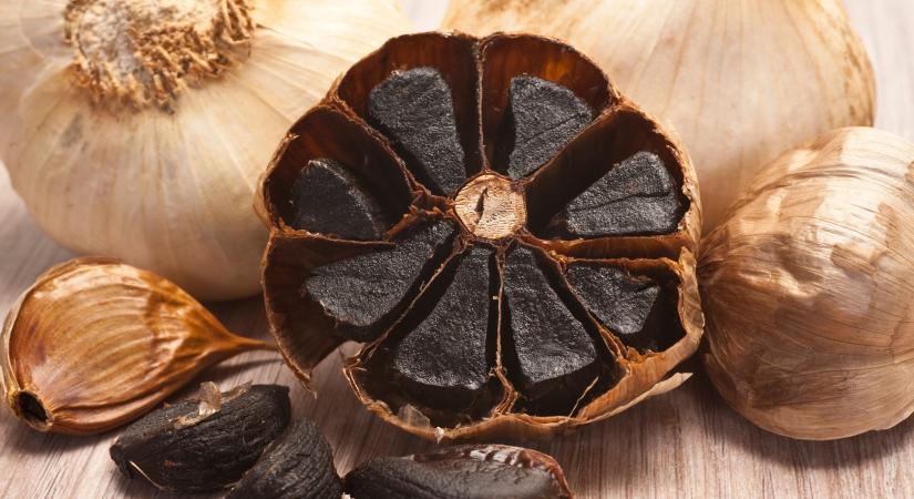 A titok, amit eddig csak a szakértők ismertek: ez a fekete fokhagyma ereje