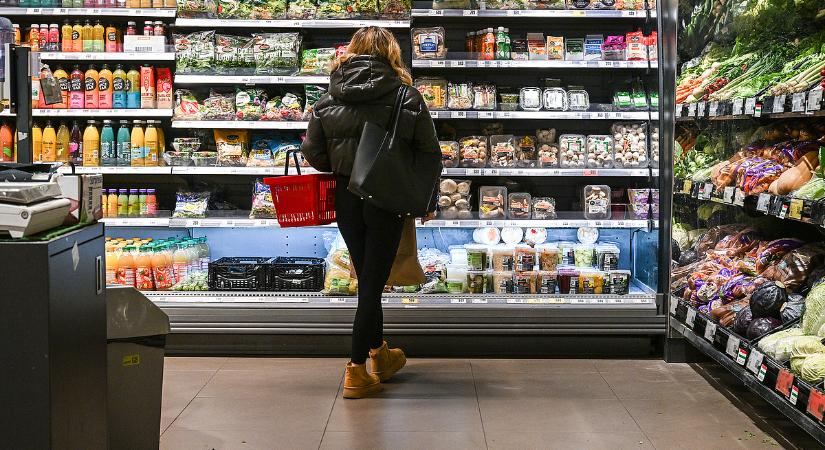 Itt a válasz: ezért nem kerültek padlóra a kiskereskedelmi láncok az árrésstoptól