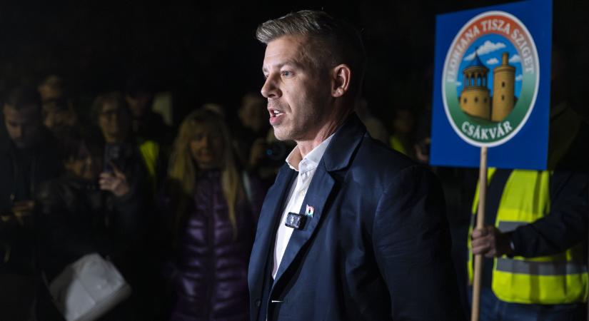 „Múltkor felhívott egy fideszes önkormányzati képviselő, hogy mit lájkolom én a Magyar Péter posztjait” – elindult a Tisza választásokig tartó országjárása