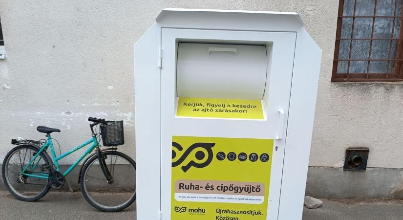 Pofátlan zaklatás a konténernél: lesben állnak a kéregetők és elátkoznak, ha nem segítesz