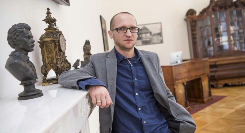 Egymilliárd forint és teljes káosz maradt a múzeumi gigaközpontban Demeter Szilárd után