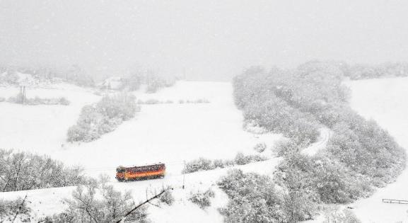 Az ország egyes részein már szakad a hó, máshol havas eső nehezíti a közlekedést - fotók