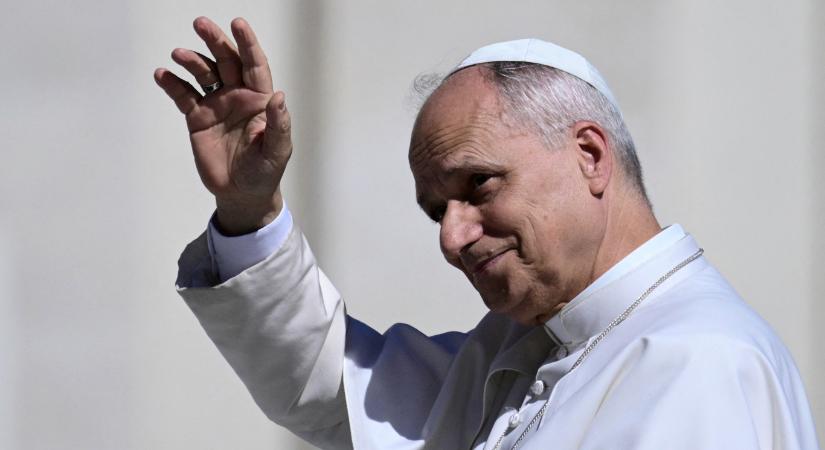 Leó pápa megint bírálta Trumpot a bevándorlókkal szembeni fellépése miatt