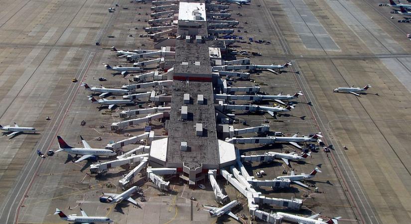 Csökkentik a forgalmat a legnagyobb amerikai reptereken