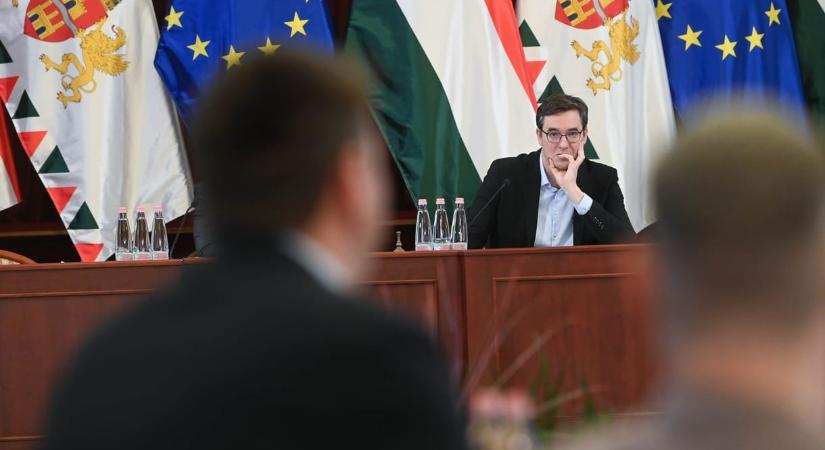 Bizonytalanná vált, ki tudja-e a főváros fizetni a decemberi béreket