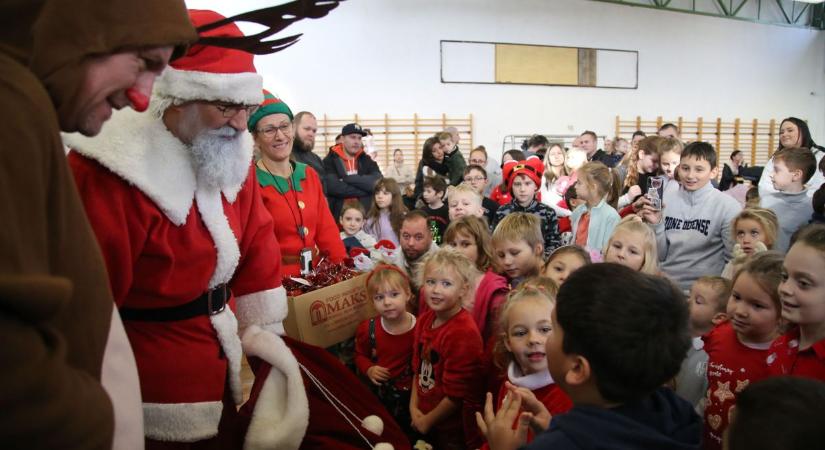 Elkészült a menetrend, minden hétvégére kínálnak adventi programokat