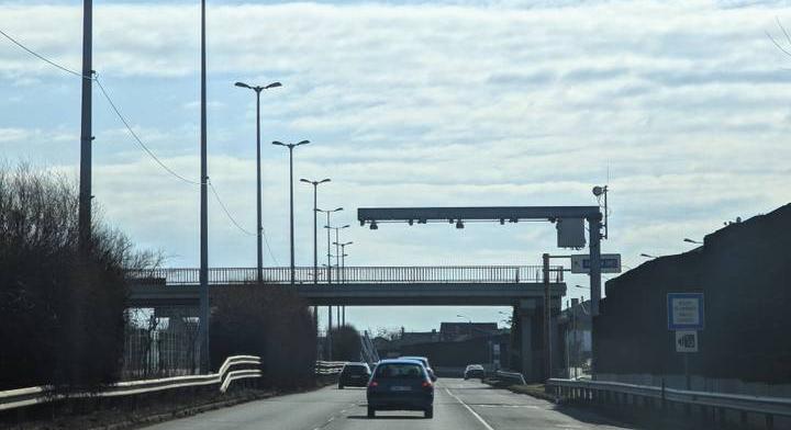 Bevált a tömeges traffipax telepítés: itt folytatják, figyelj az utakon