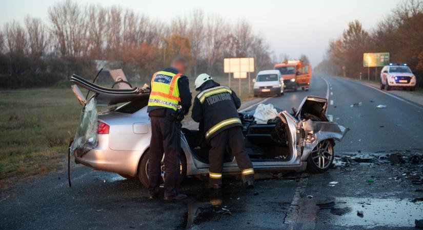Fekete szerda: 7 autós balesetezett, egyikük életét vesztette Hajdú-Biharban! - fotókkal, videóval!