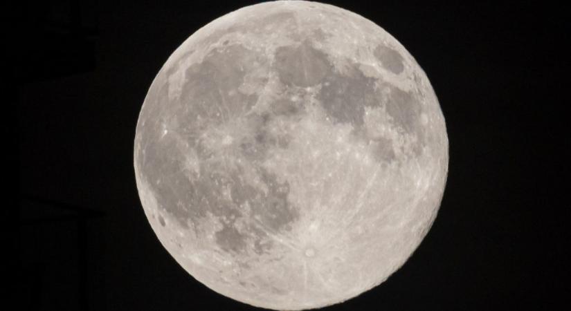 Fotókon az év legnagyobb szuperholdja