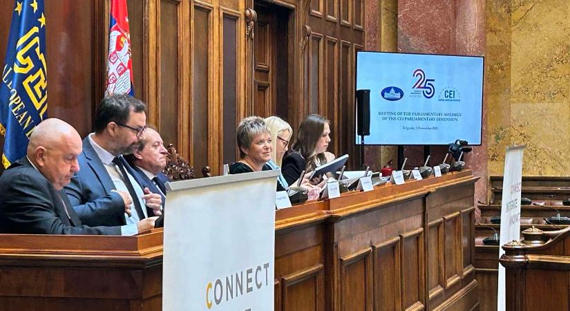 Kovács Elvira megnyitotta a Közép-európai Kezdeményezés konferenciáját Belgrádban