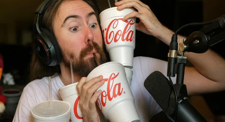 Asmongold azt állítja, hogy „hallja a kólát”, a Twitch-sztár szuperereje a szénsav