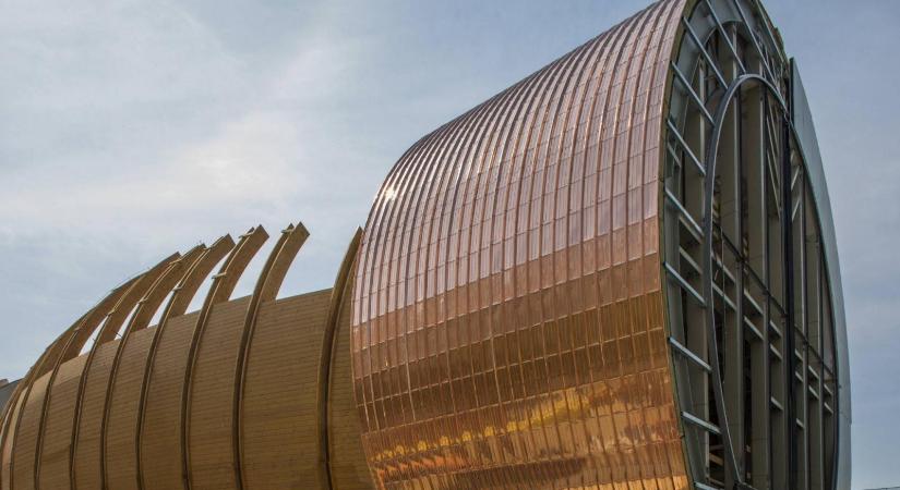 A rezsijét sem tudja kitermelni a 4,7 milliárdból épült Sámándob