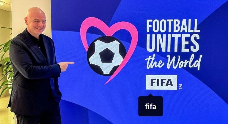 A FIFA bevezeti a Békedíjat – Infantino: a futball egyesíti a világot