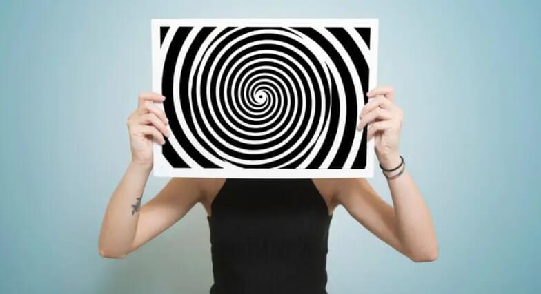 Nem kell „készen” lenned – Az önismeret útja élethosszig tart