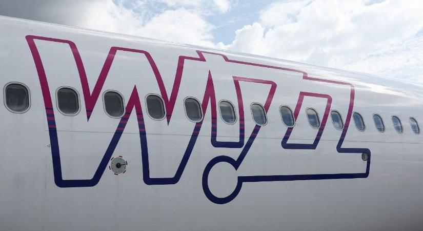 Így néz ki Orbán Viktorék Wizz Air gépe belülről, amivel Amerikába repülnek Trumphoz – fotó