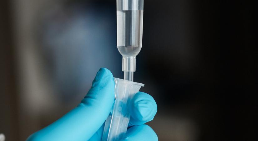 Túladagolta a betegeknek az altatót, hogy többet tudjon pihenni – elítélték a németországi hospice-dolgozót