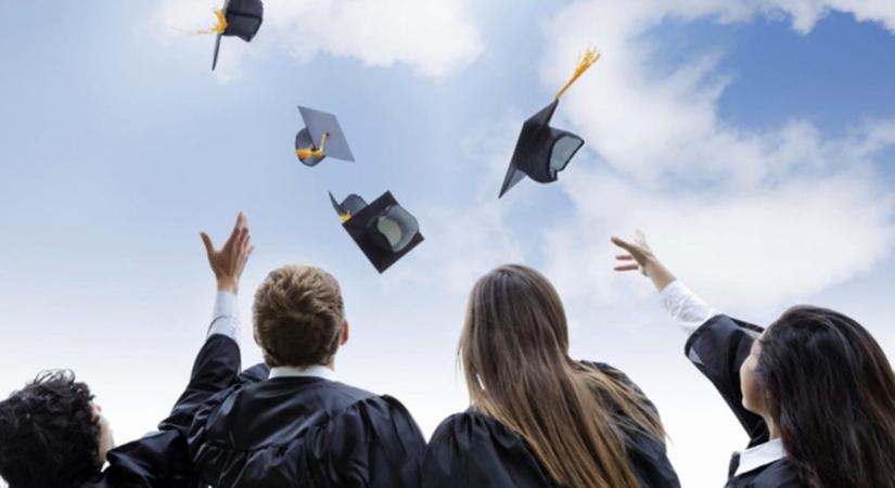 „Az egyetemi tanulmányok ideje is legyen munkaévként elkönyvelve”