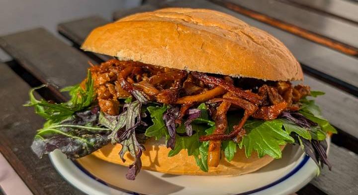 Szaftos és fűszeres tépett laskagomba: így készíts vegán pulled porkot