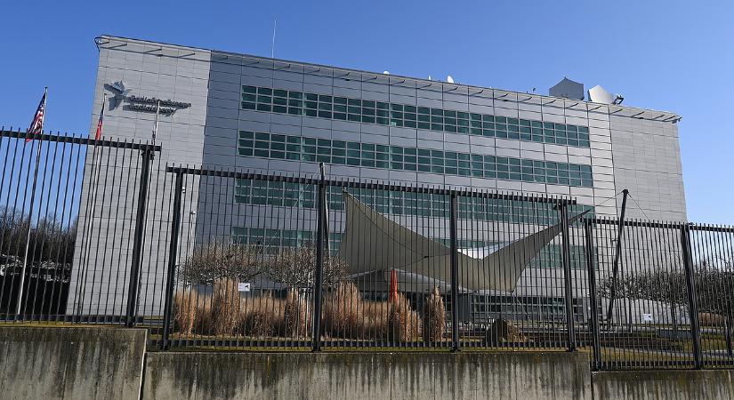 „Orbán már szövetséges, nem célpont” – megszűnik a Szabad Európa magyar kiadása