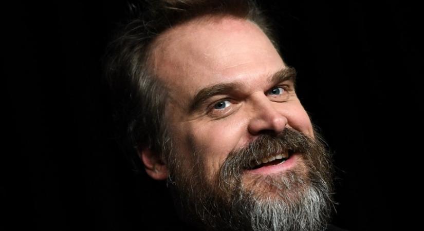 Beépített gardrób helyett – a Stranger Things sztárja megmutatja, hogyan lesz a tárolásból design