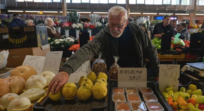 A birsalmasajt kihűlt a polcon, a brownie meg beette magát a mindennapokba