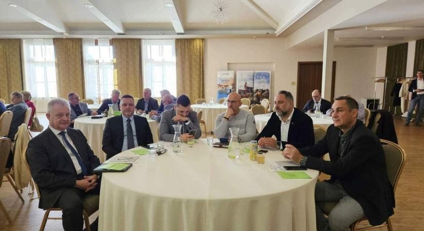 A Csallóközi Városok és Falvak Társulása a fenntartható önkormányzatiság jövőjéről tanácskozott