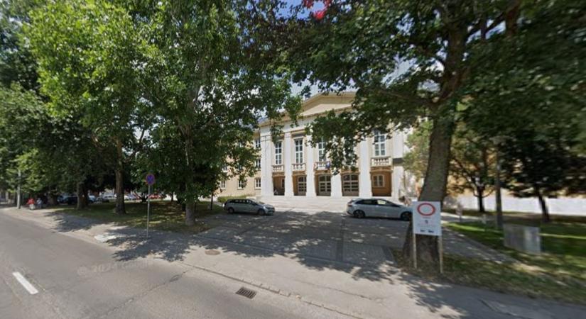 Rövidül a nyitvatartás, siess, ha elintéznéd az ügyeid!