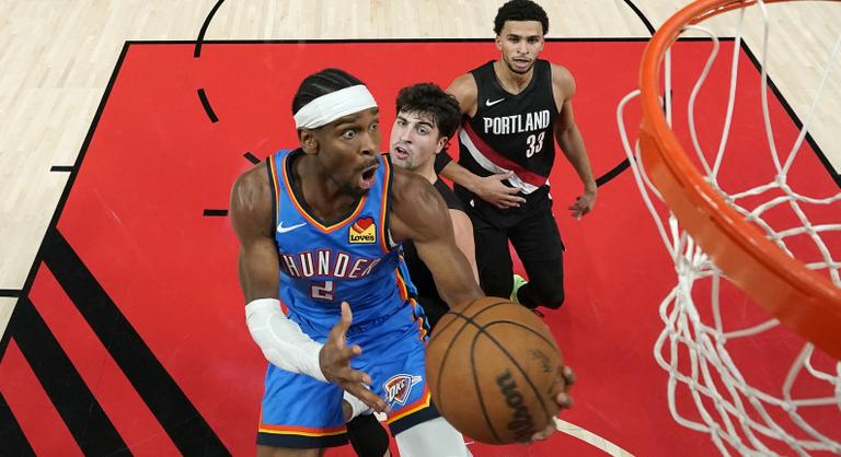 Utolsóként a bajnok is elvesztette veretlenségét a világ legerősebb ligájában