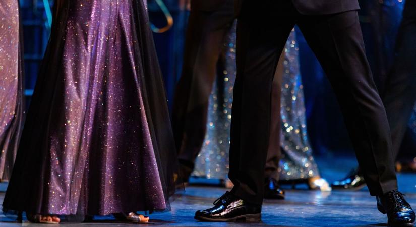 Civil bál Pécsen: terülj-terülj asztalkám nem lesz, de értékes közösségépítés és jó célok támogatása annál inkább