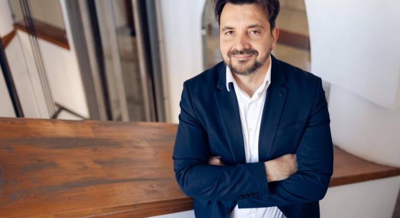 A székely világsztár, aki hidat épít két nemzet között