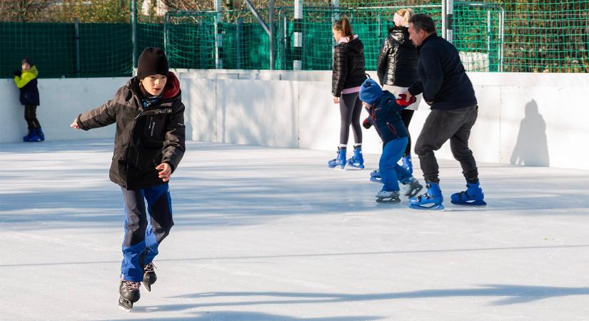 Műjégpálya Nemesvámoson 2025/2026