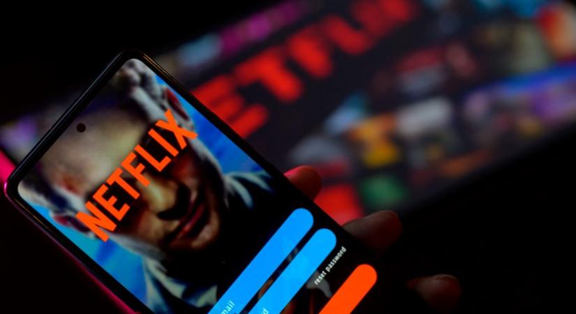 Ez a 3 legjobb sorozat most a Netflixen, megőrülnek értük a nézők