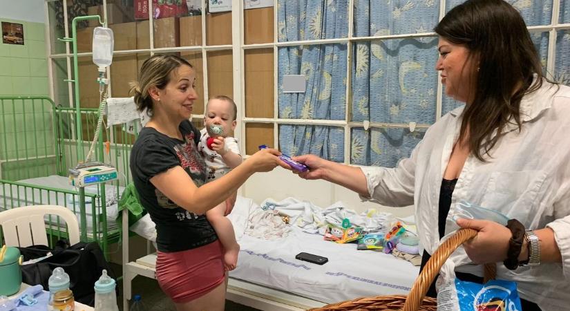 Szeretetcsoki 2025 - Egy tábla csokival a beteg gyermekekért