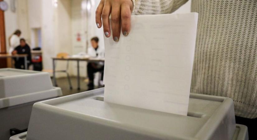 Öt-hatszáz megvásárolt szavazatról beszél a tiszaburai választáson vesztes polgármester