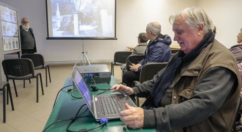 Temetői séta művészi fényképek és kalauz segítségével