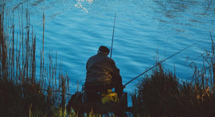 Új vizekre evezett a Szupermenta: horgásztavakat teszteltek