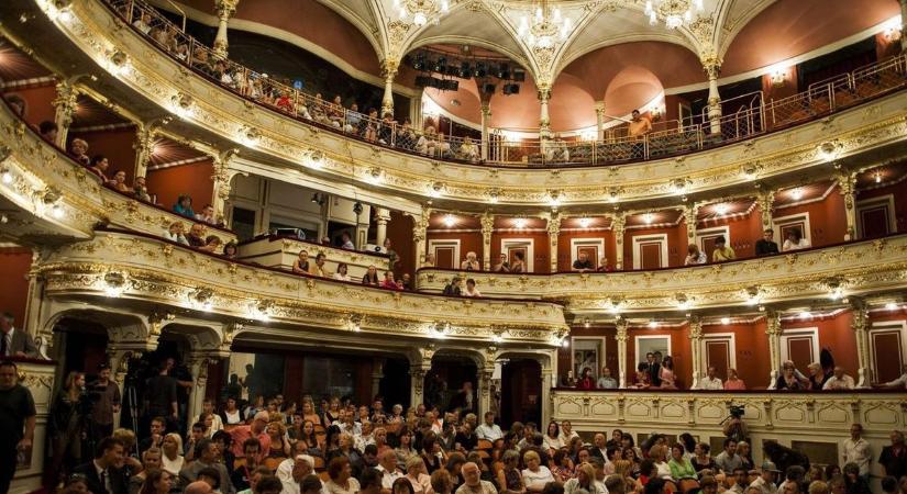 Van meglepetés? Megvan a Pécsi Színház új igazgatója