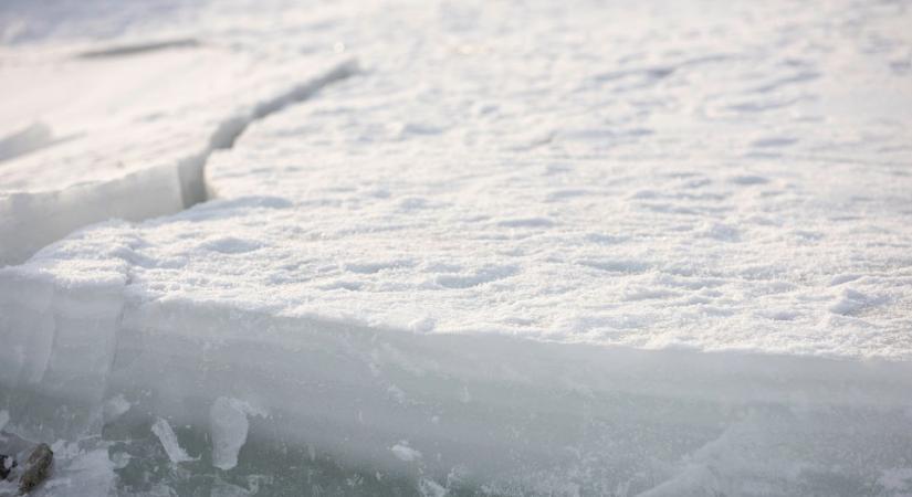 Elképesztő: 6 millió éves jégdarabot találtak a tudósok, benne ősi levegővel