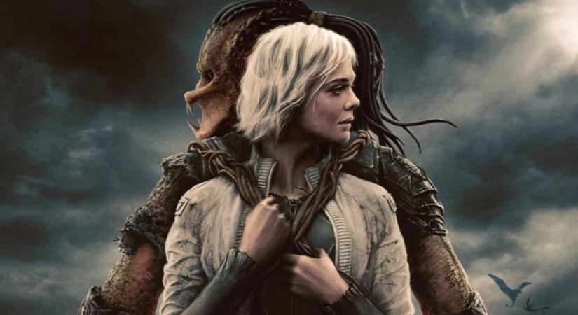 Elle Fanning elmesélte, hogyan hordozta őt tényleg hátizsákként a Deket játszó színész a Predator: Halálbolygóban