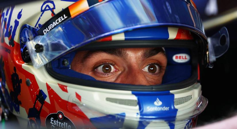 Betegség miatt kidőlt az egyik F1-pilóta