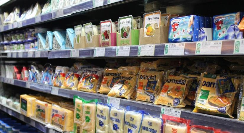 Léket kapott a kormány utolsó zászlóshajója is