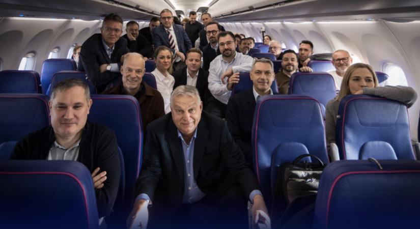 Ocsmány kommentek: az ellenzék azért imádkozik, hogy kilőjék Orbán Viktorék gépét