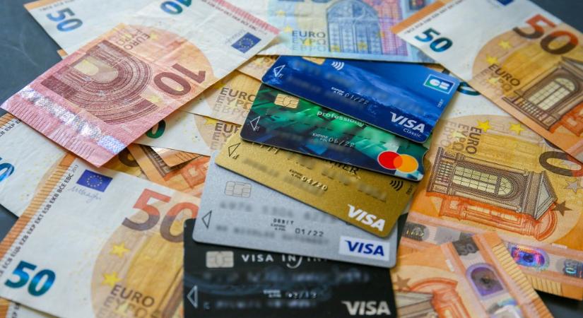 Eddig csak 78-an kaptak magyar aranyvízumot, de a közvetítők bevétele 2 milliárd forint is lehet